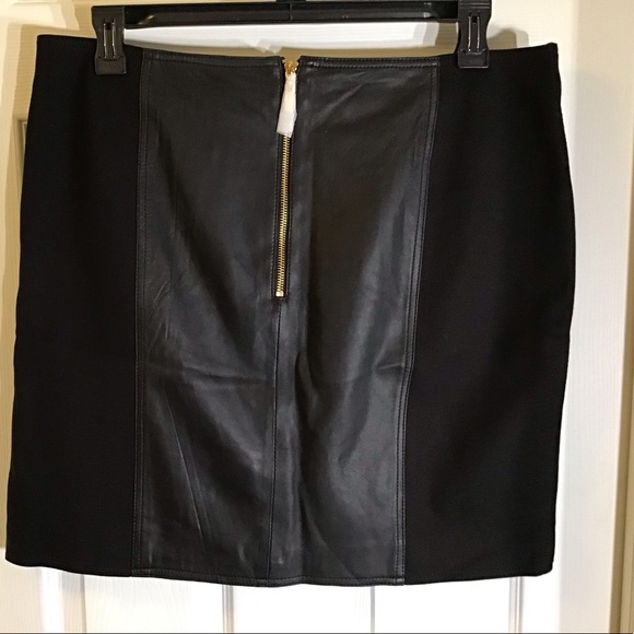 NEIMAN MARCUS EXCLUSIVE NWOT AUTHENTIC BLACK LEATHER KNIT SIDE PANELS SK… - Picture 3 of 5